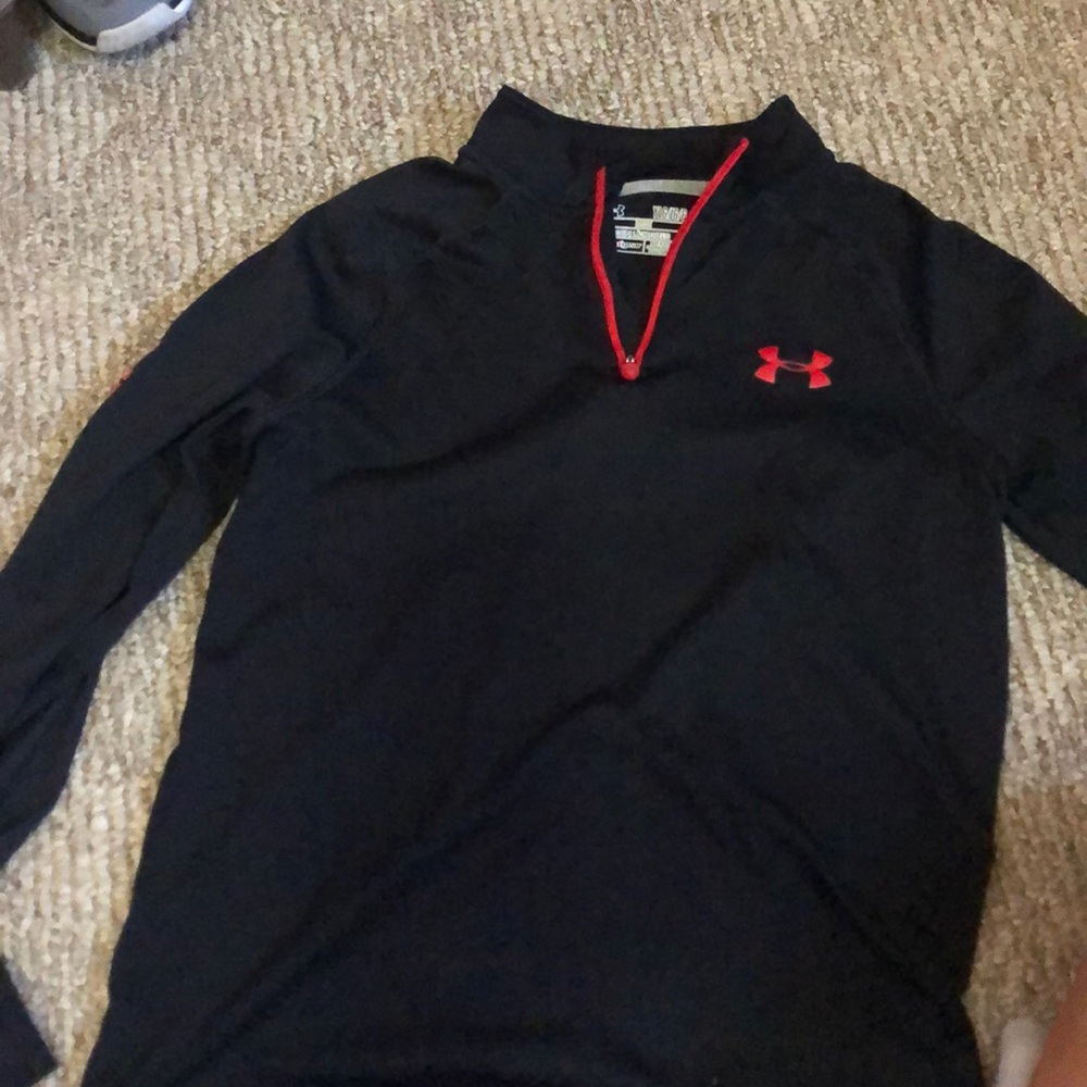 Under Armour pullover